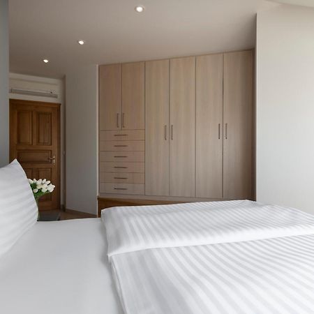 Bohemian Dreams Apartments And Suites By Dwellfort Prága Szoba fotó