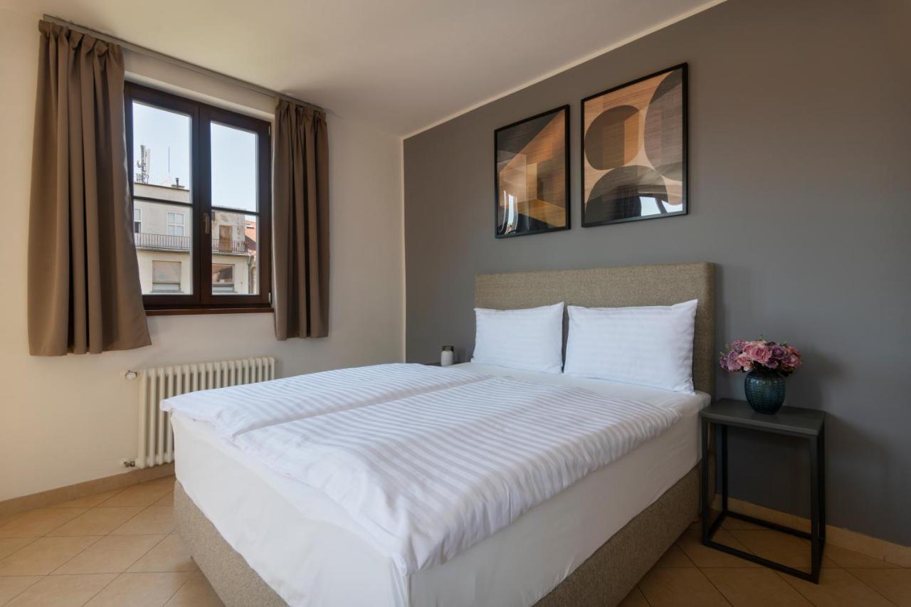Bohemian Dreams Apartments And Suites By Dwellfort Prága Kültér fotó