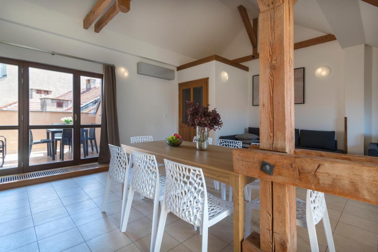 Bohemian Dreams Apartments And Suites By Dwellfort Prága Kültér fotó