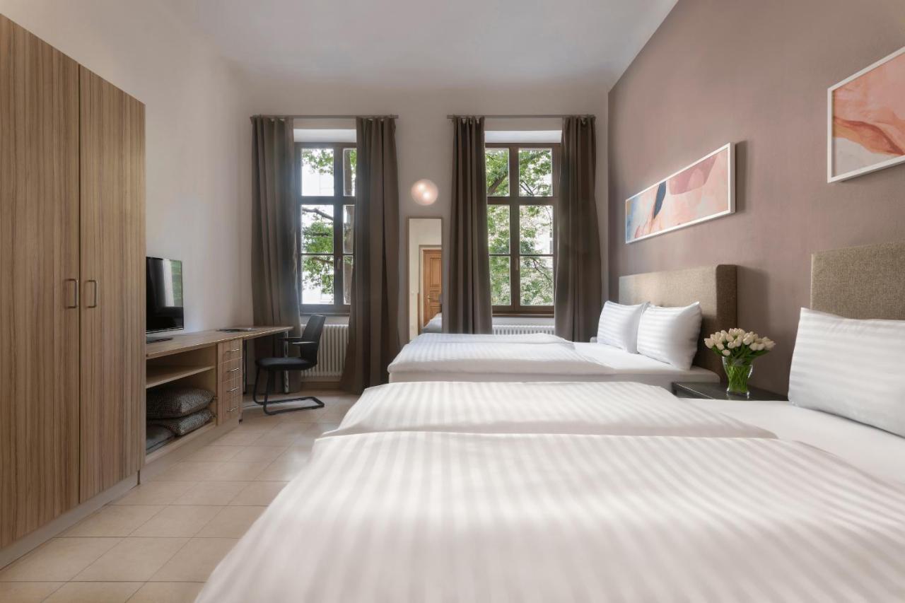 Bohemian Dreams Apartments And Suites By Dwellfort Prága Kültér fotó