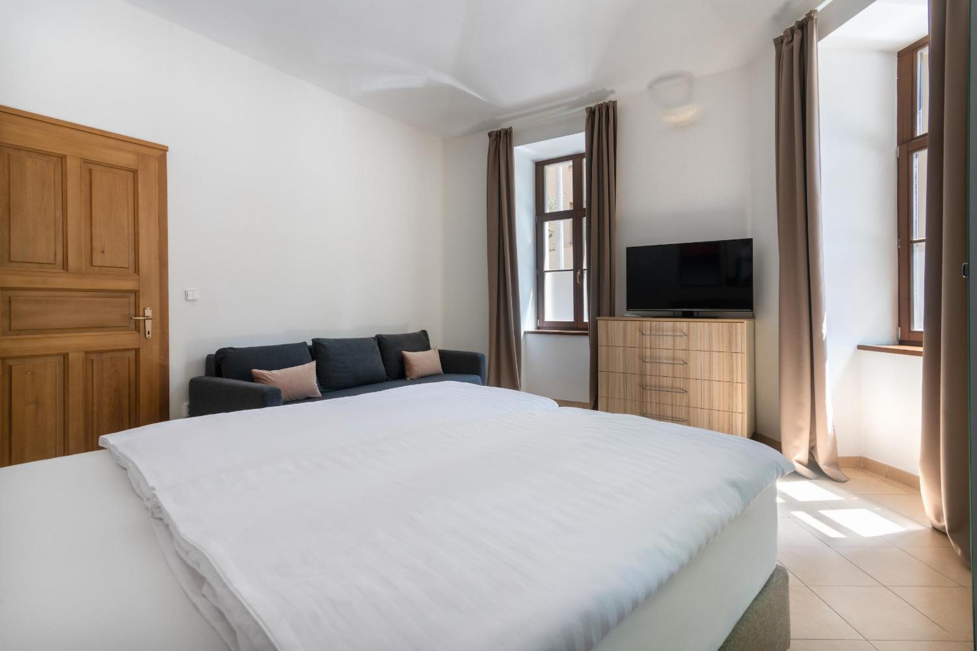 Bohemian Dreams Apartments And Suites By Dwellfort Prága Szoba fotó